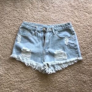 Vintage style light wash shorts